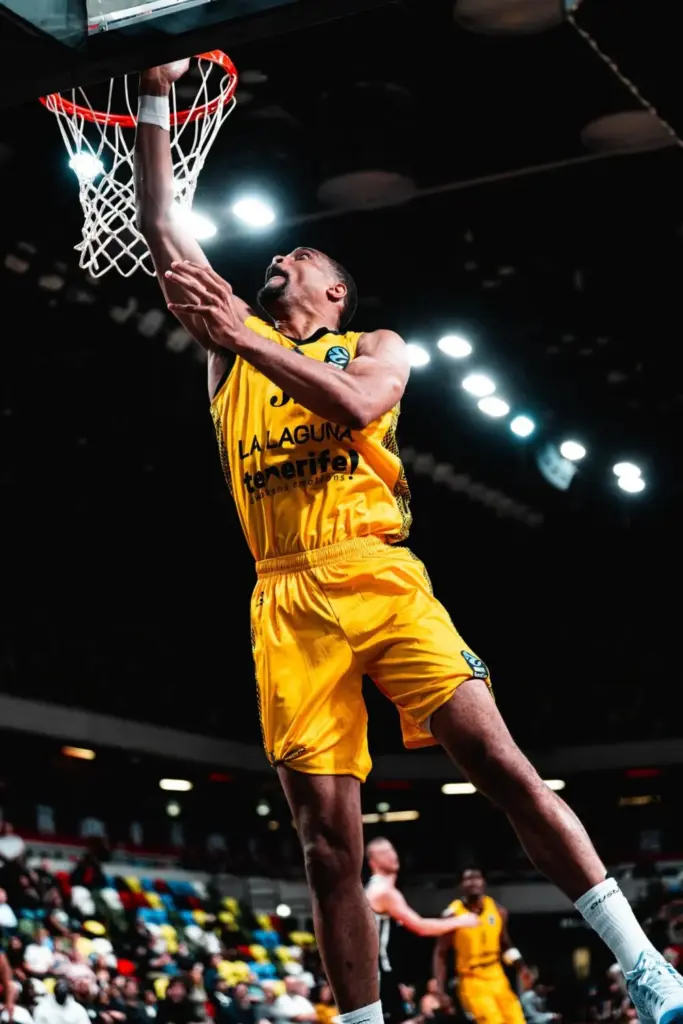 El Tenerife cae ante London Lions por 89–77